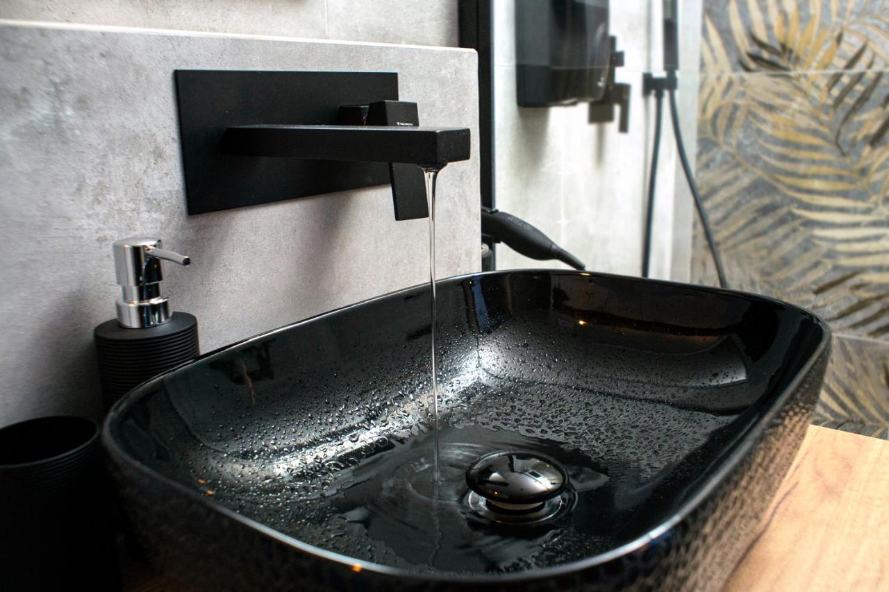 Apartament Elegance Blue W Let'S Sea Basen&Spa غونسكي المظهر الخارجي الصورة